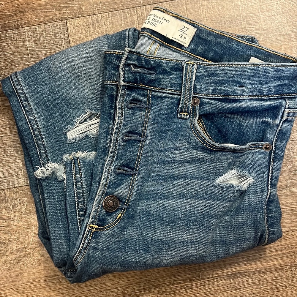 Abercrombie and Fitch ankle jean high rise